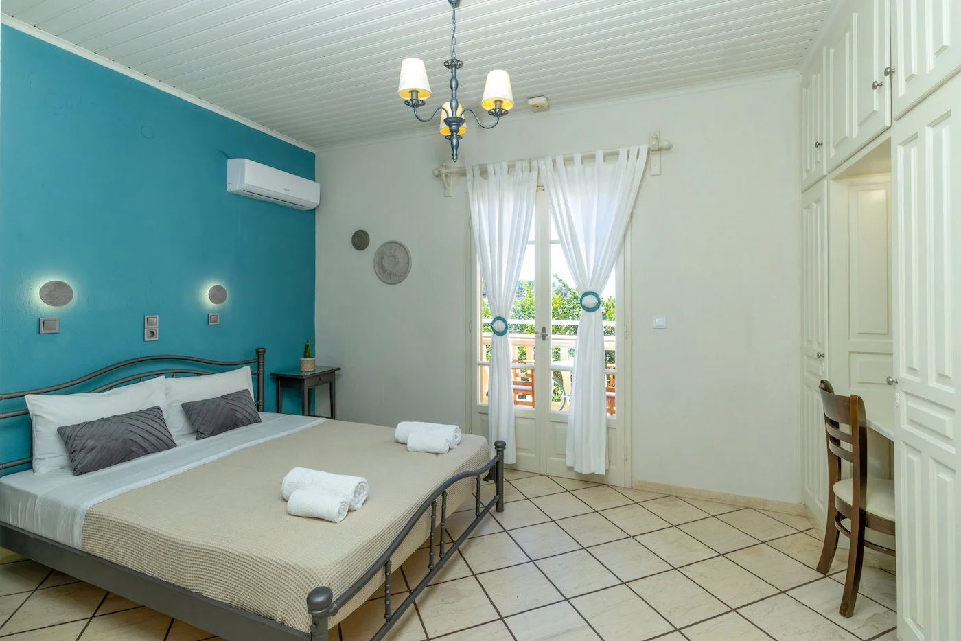 Double studios with balcony in Lassi Kefalonia